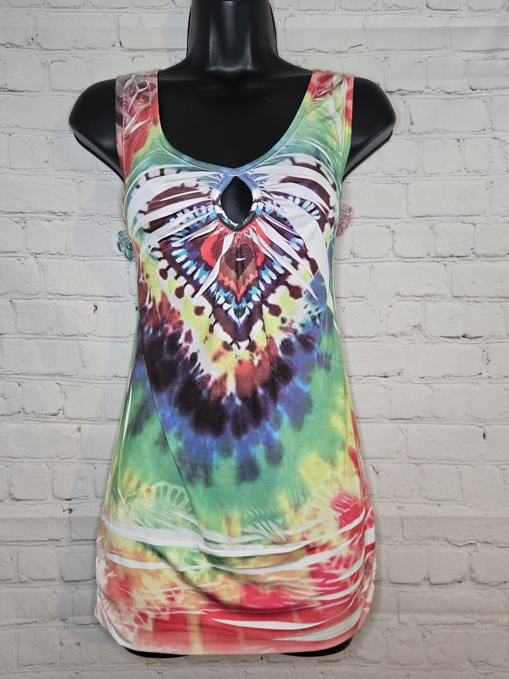 Y2k Made in USA Rue 21 tie dye rainbow heart mini dress tunic Pride Hippie